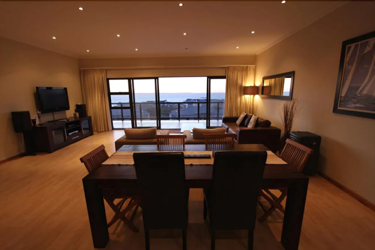 Waves Edge Apartments