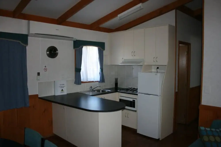 2 Bedrooms Villa with river view