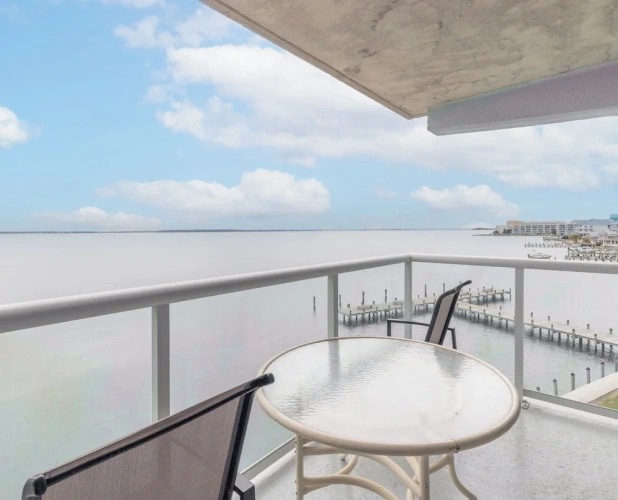 3 Bedrooms Premium room with bay view