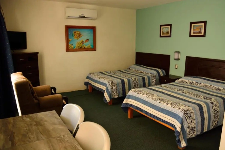 Standard Quadruple room