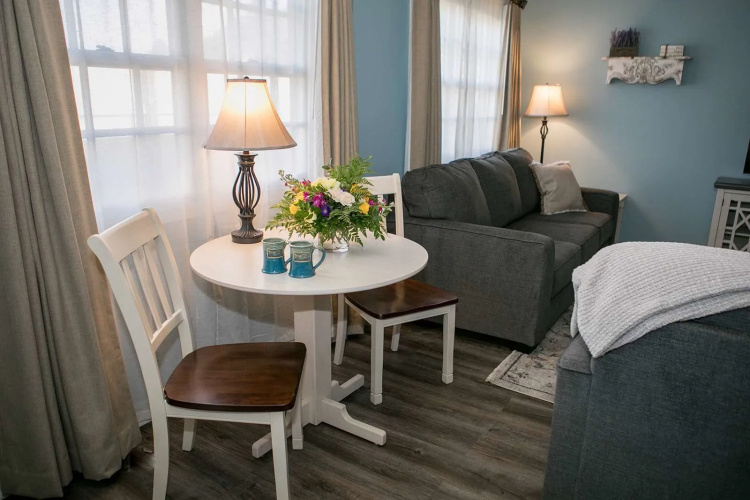 Sea Otter Inn