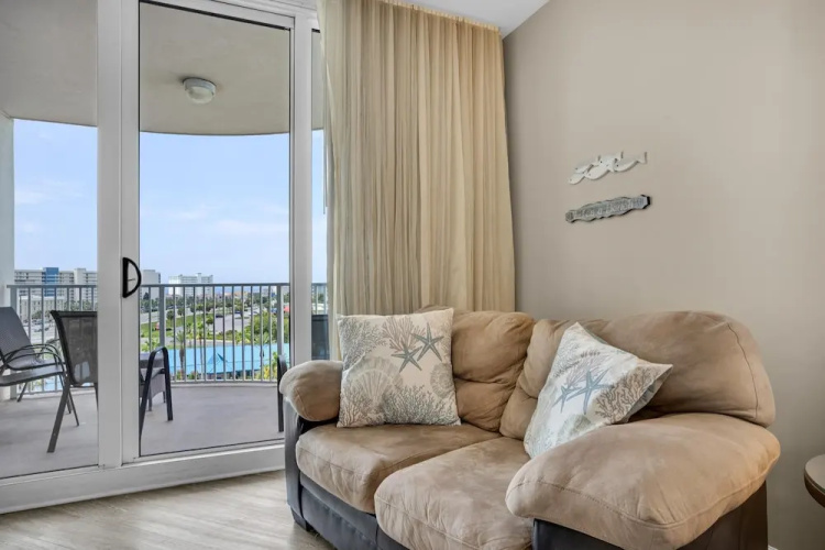 Palms Resort #1711 Jr. 2BR