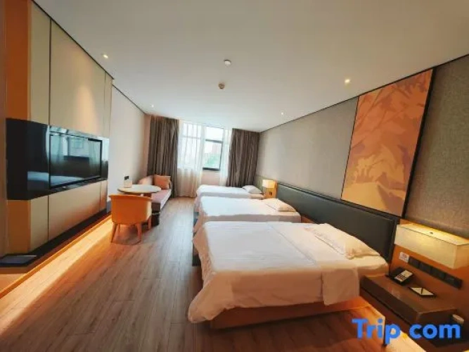 Deluxe Triple room