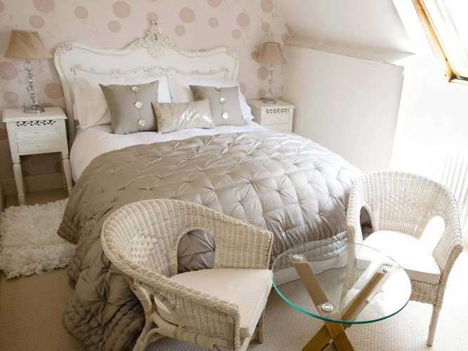 Windfalls Boutique Hotel