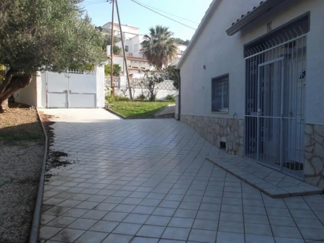 Villa with sea view