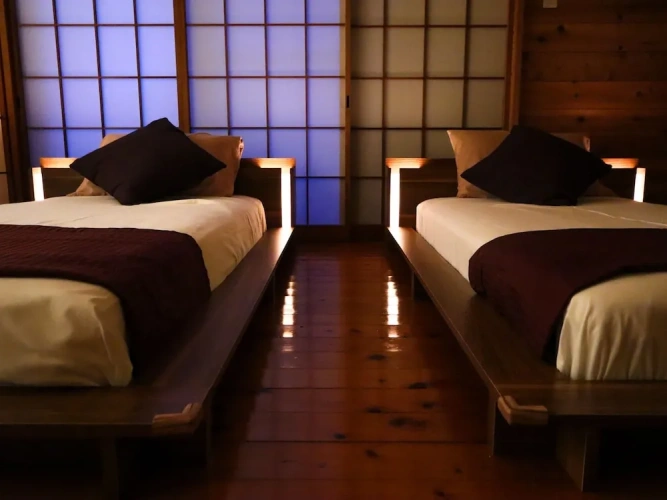 2 Bedrooms Cottage