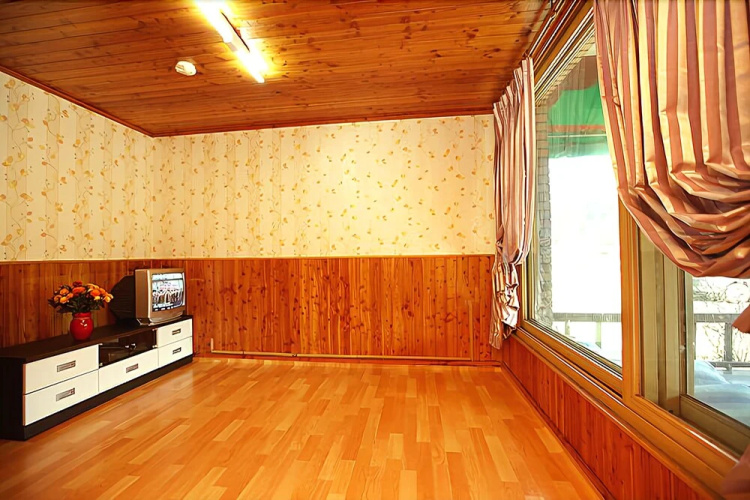 Gapyeong Clear Brook Green Mountain Pension