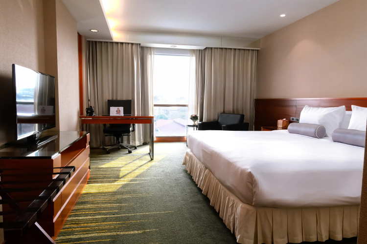Lao Plaza Hotel