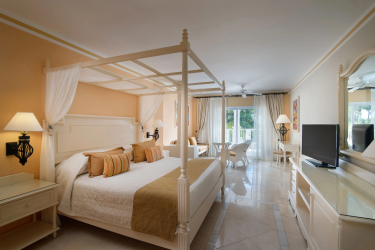 Bahia Principe Luxury Bouganville - Adults Only photo 7