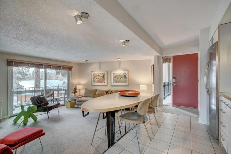 Scandi Chic Condo near Main Street