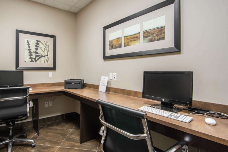 Comfort Inn & Suites photo 14
