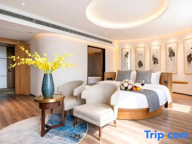 Luxury Duplex Suite