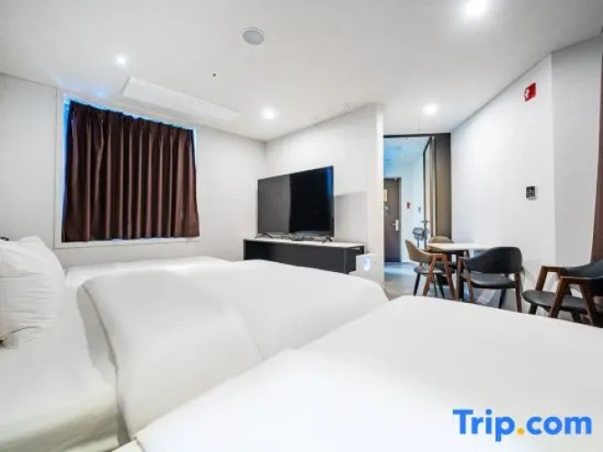 Standard Single Family room