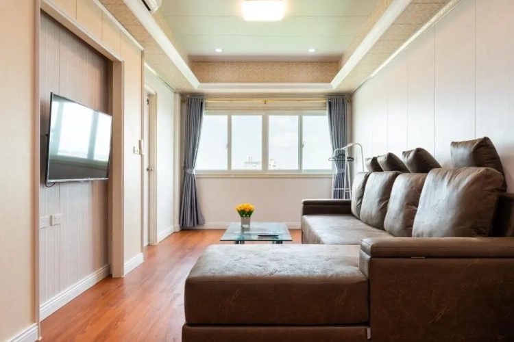 Deluxe Family room