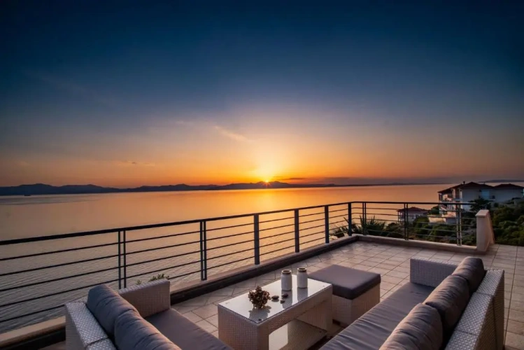 Villa with sea view