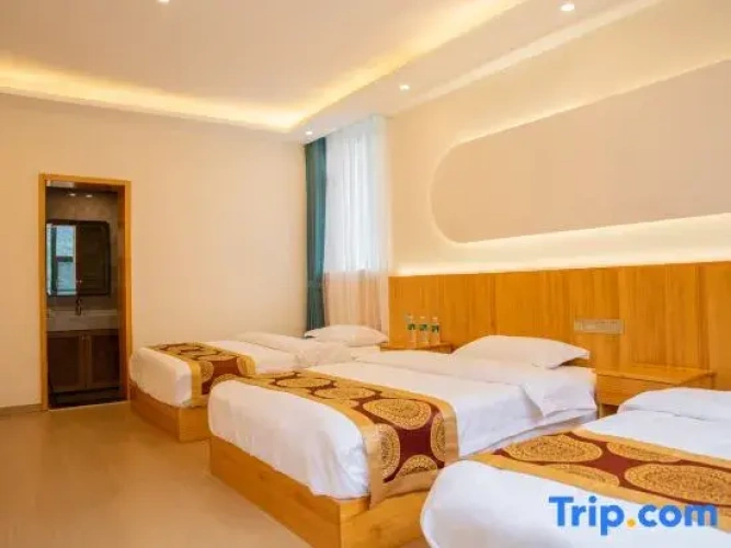 Luxury Triple room