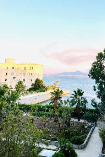 One Bedroom With a View Lac1