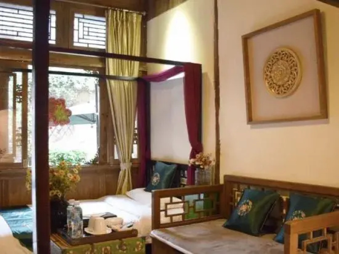 Bujian Busan Inn