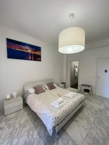 Ennio Rooms