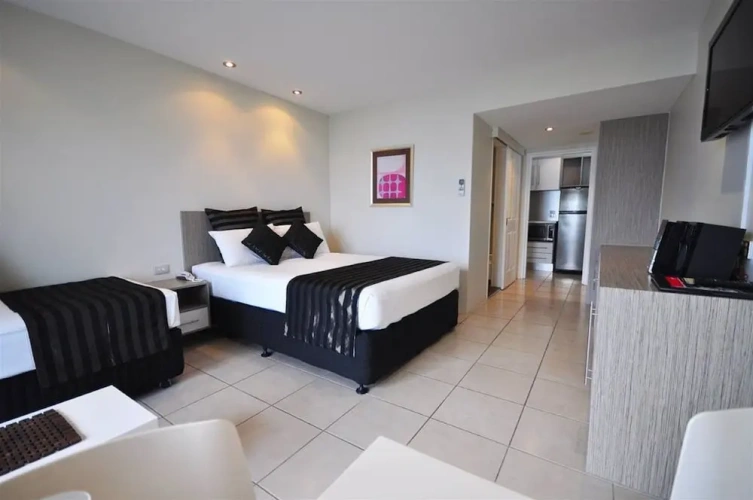 Executive room with balcony and beachfront