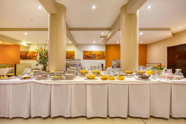 Alma del Lago Suite and Spa photo 31