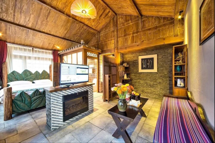 Lijiang Yunman Inn
