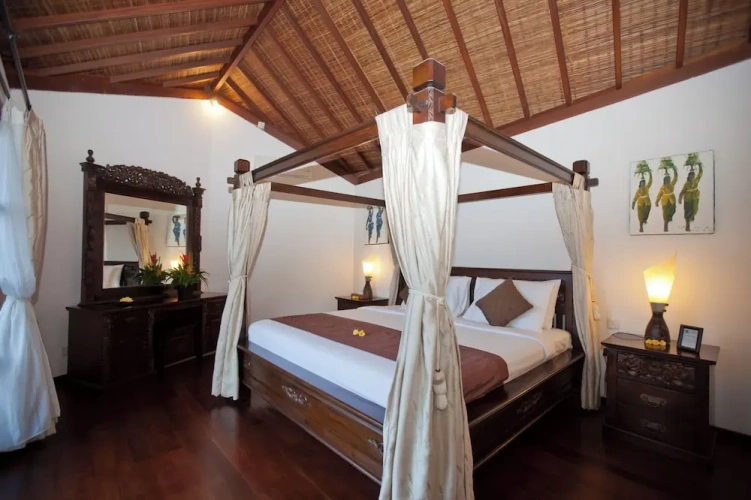 2 Bedrooms Villa with view