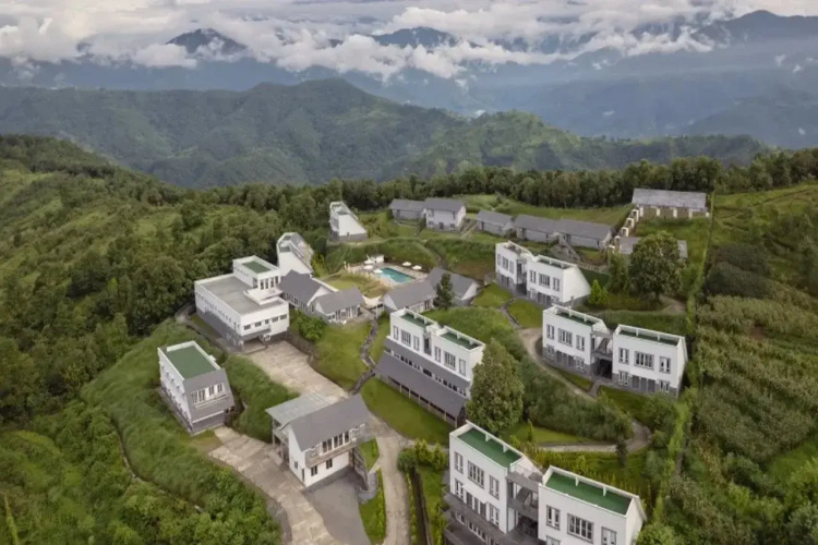 Himalayan Hideaway Resort Pokhara, The Centara Collection