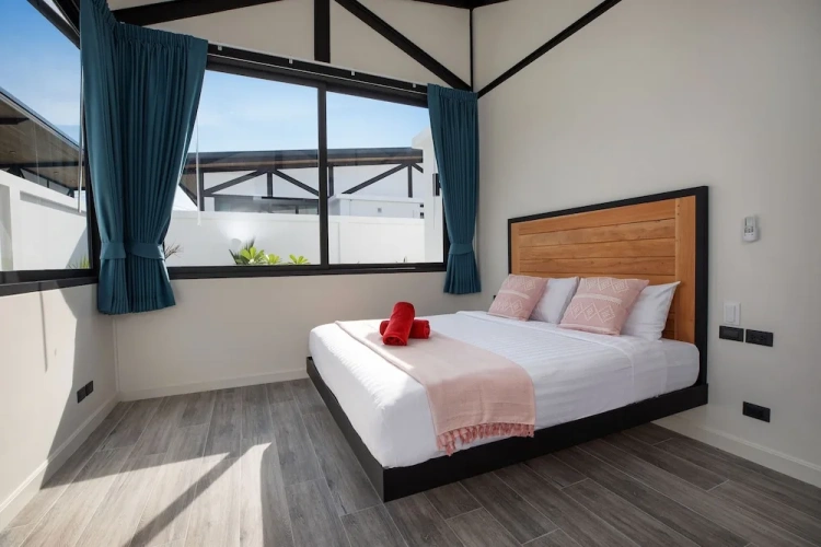 3 Bedrooms Villa with pool view
