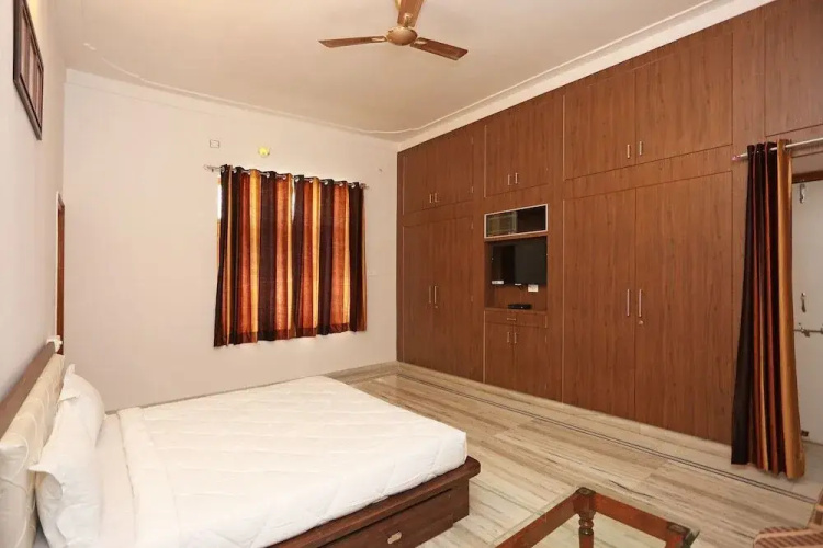 Hotel Eagle Eye