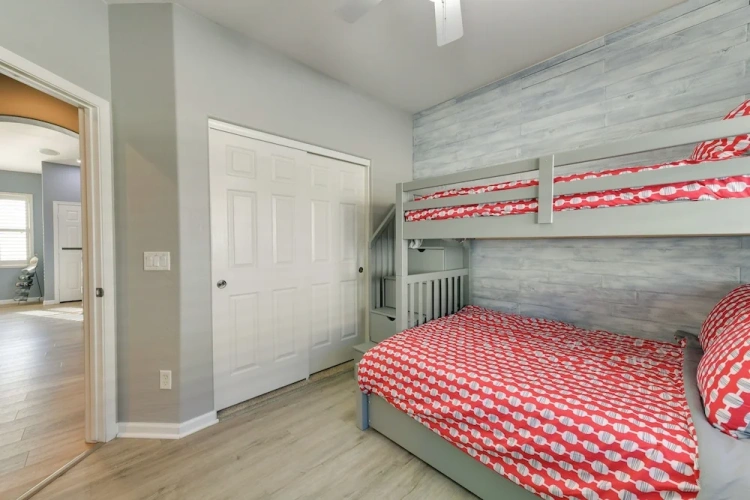 3 Bedrooms Cottage