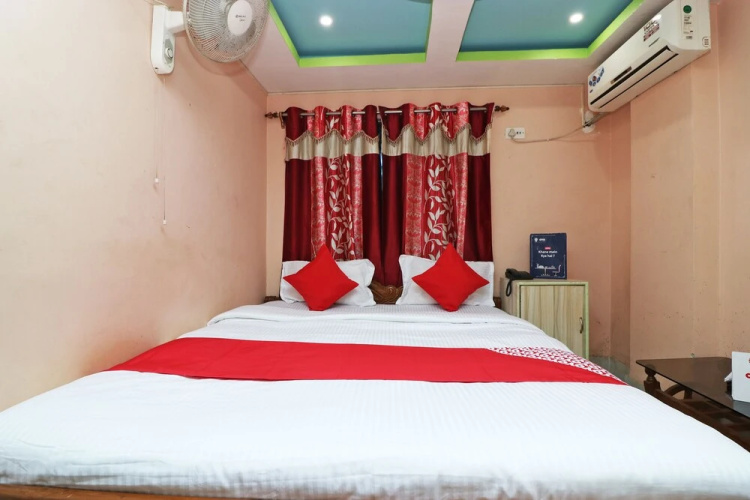 Xpress Inn By OYO Rooms