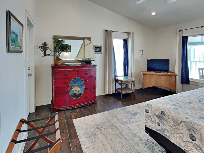 6 Bedrooms Cottage