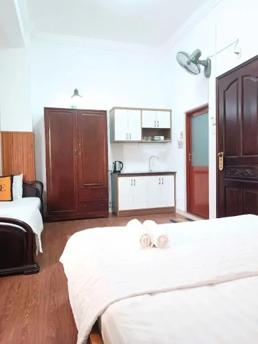 Standard Triple Family room