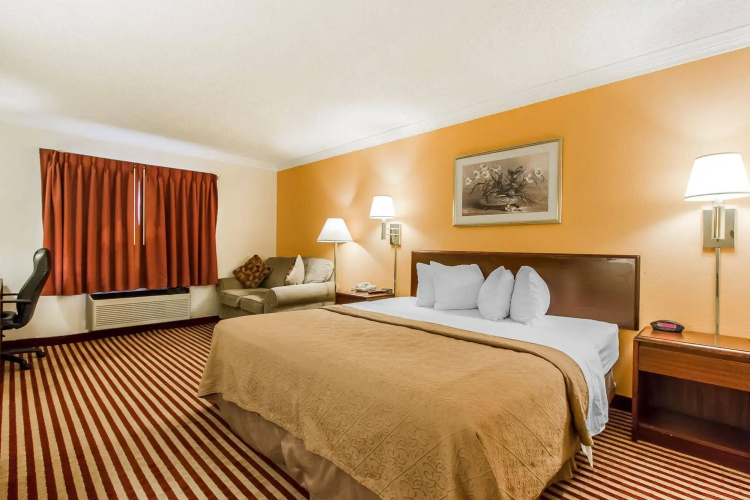 Rodeway Inn
