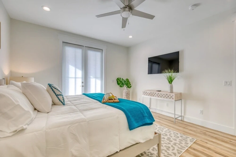 6 Bedrooms Cottage