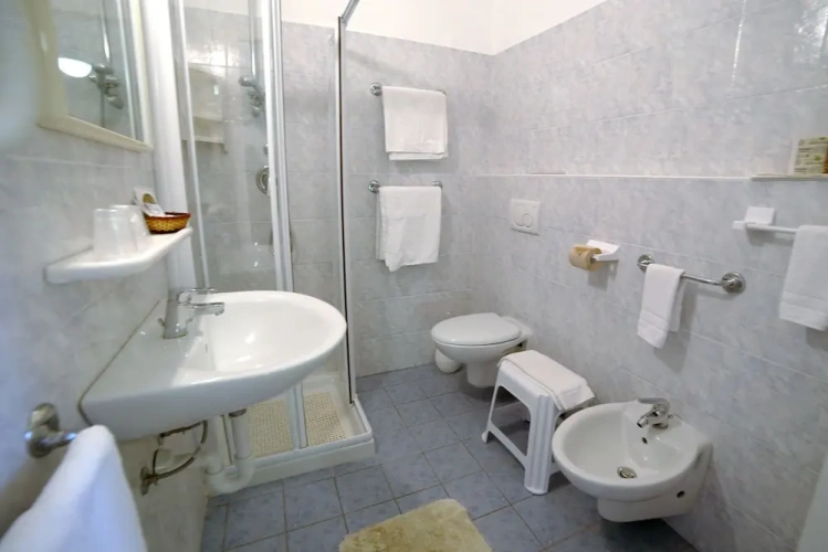 Standard Quadruple room with balcony