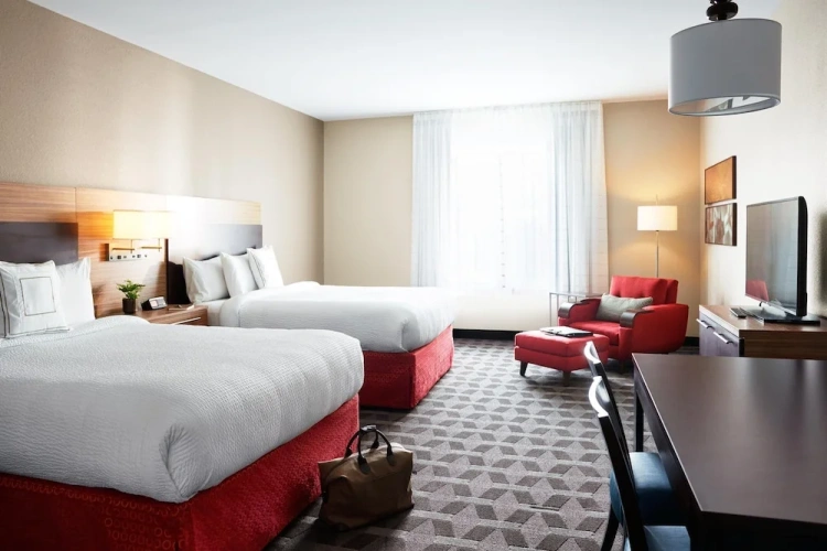 Quadruple Suite