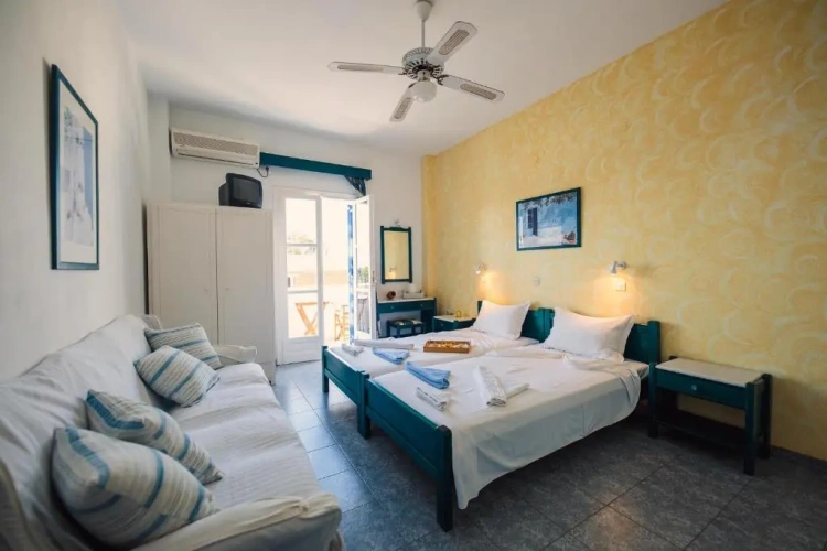 Standard Twin room