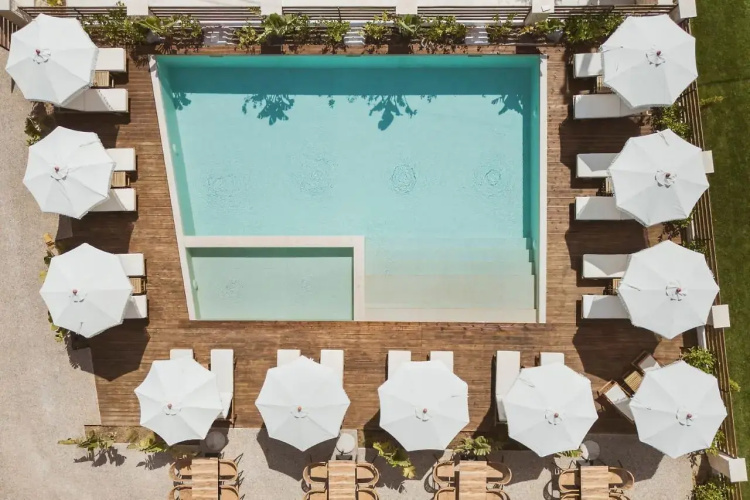 Verano afytos Hotel