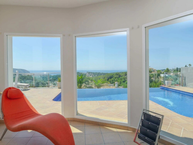 Belvilla by OYO Casa Chloe