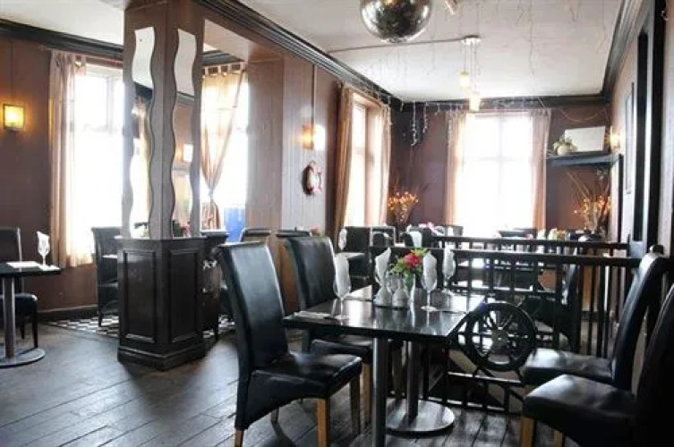 Nelson Hotel