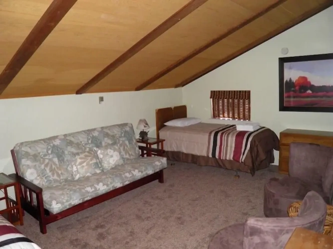 3 Bedrooms Chalet