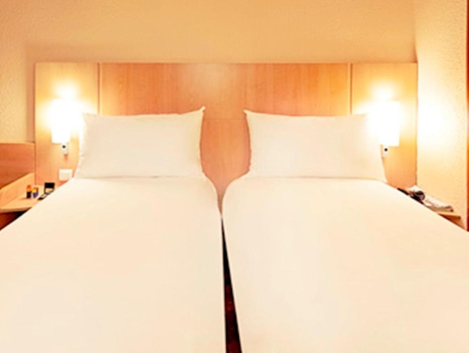 Twin room