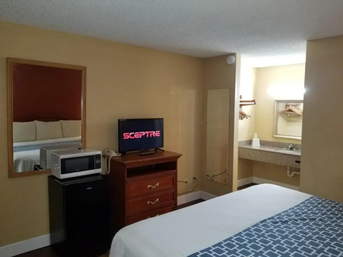 Quality Inn