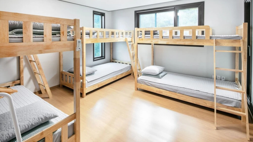 Leeon Guesthouse - Hostel
