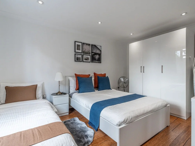1 Bedroom Comfortable Flat in Kensington