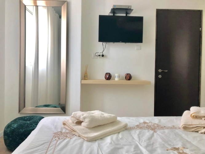 2 Bedrooms Apartment " Marcheliz " in Bat-yam