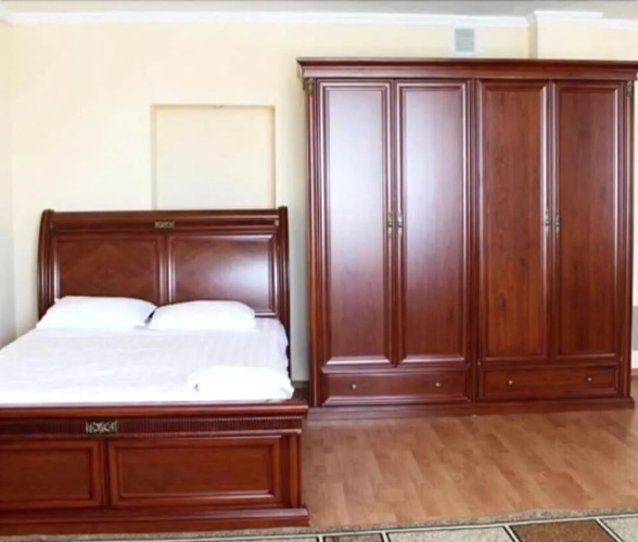 Azat Hotel