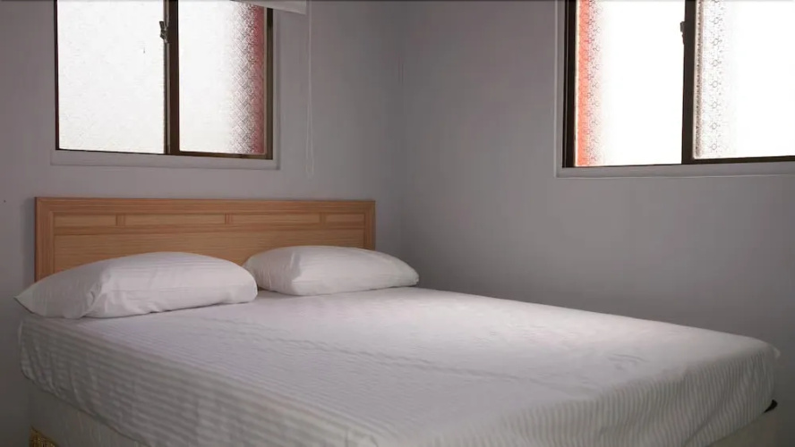 88 Hostel
